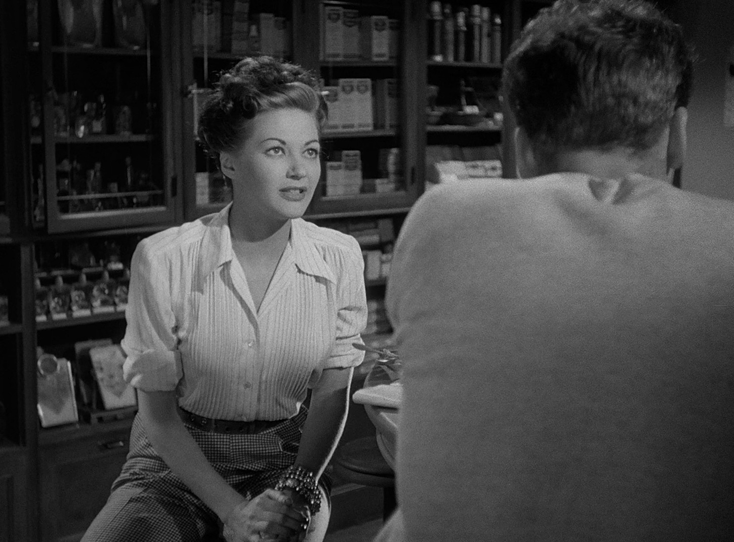 Criss Cross (1949) —  shot,  lighting