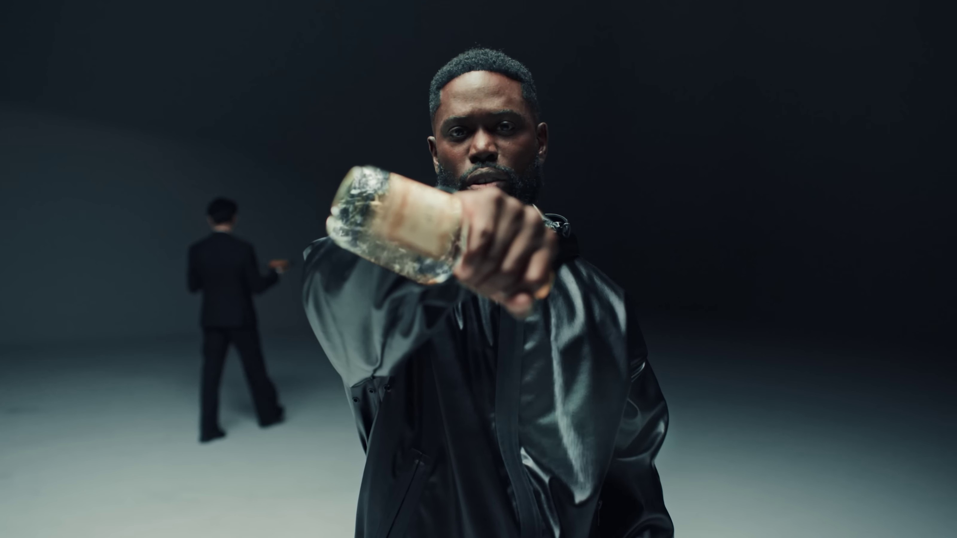 Twin Sisters (2023) —  shot,  lighting