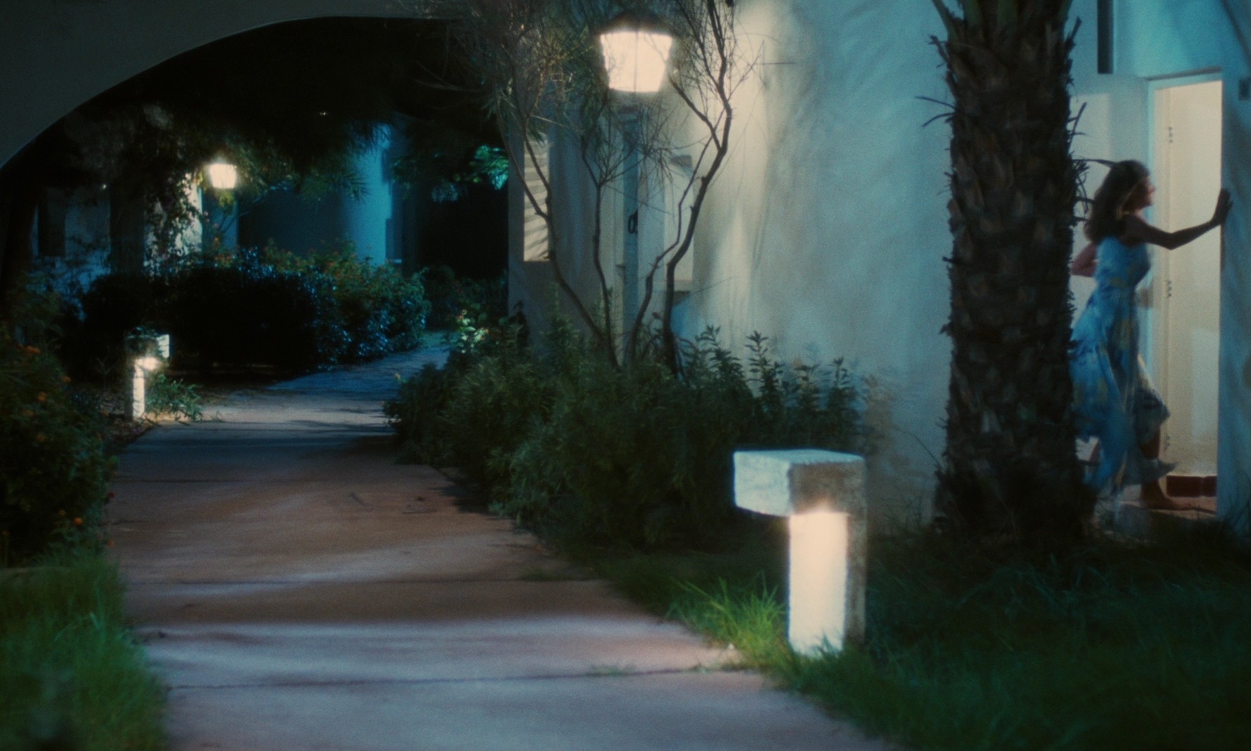 It's Not Me, It's Him (1980) —  shot,  lighting