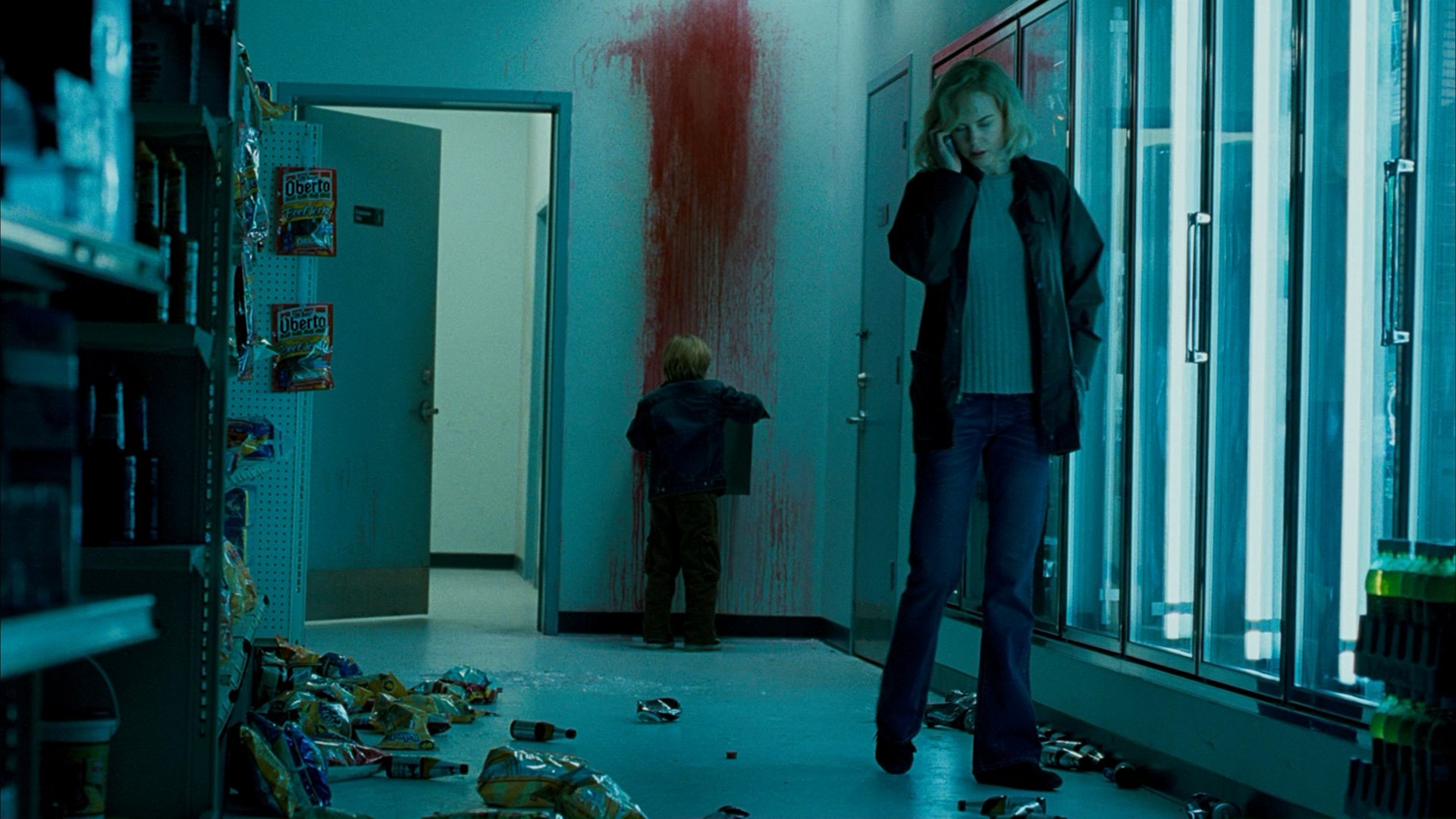 The Invasion (2007) —  shot,  lighting