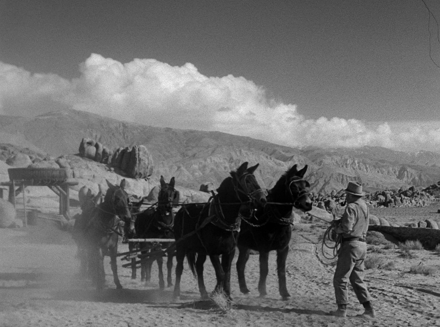 Rawhide (1951) —  shot,  lighting
