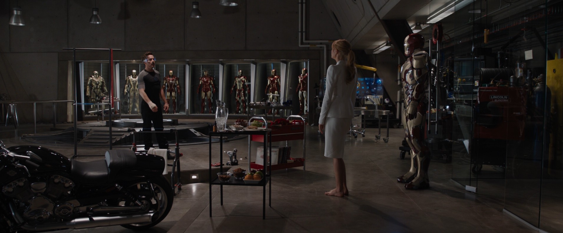 Iron Man Three (2013) —  shot,  lighting