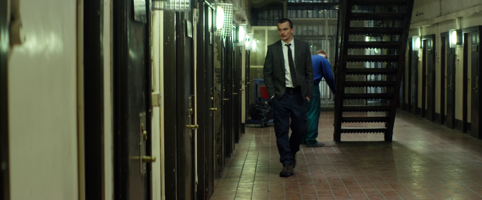 Starred Up (2013) —  shot,  lighting