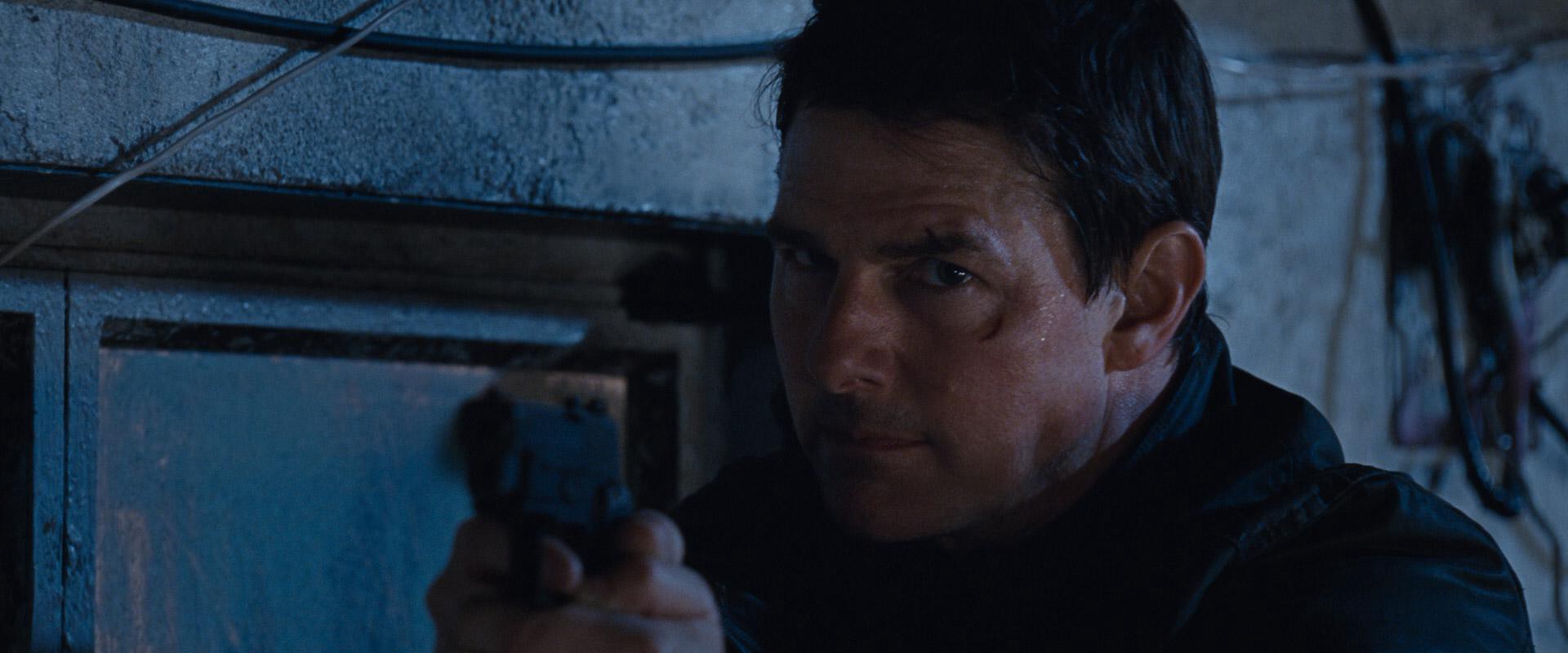 Jack Reacher: Never Go Back (2016) —  shot,  lighting