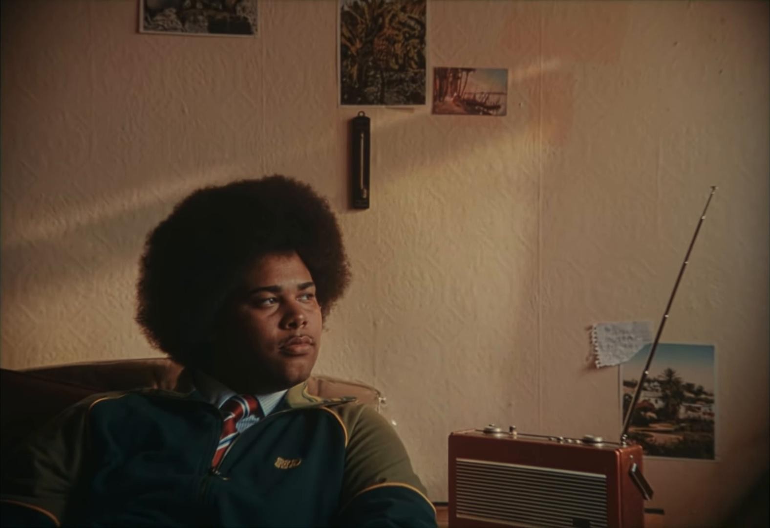 Catching Bodies  (2025) —  shot,  lighting