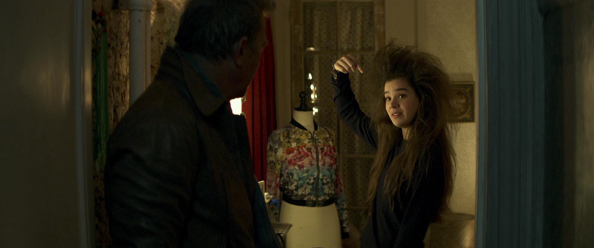 3 Days to Kill (2014) —  shot,  lighting