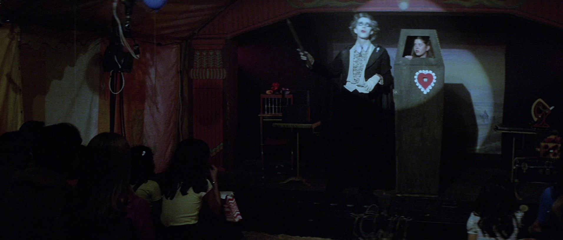 The Funhouse (1981) —  shot,  lighting