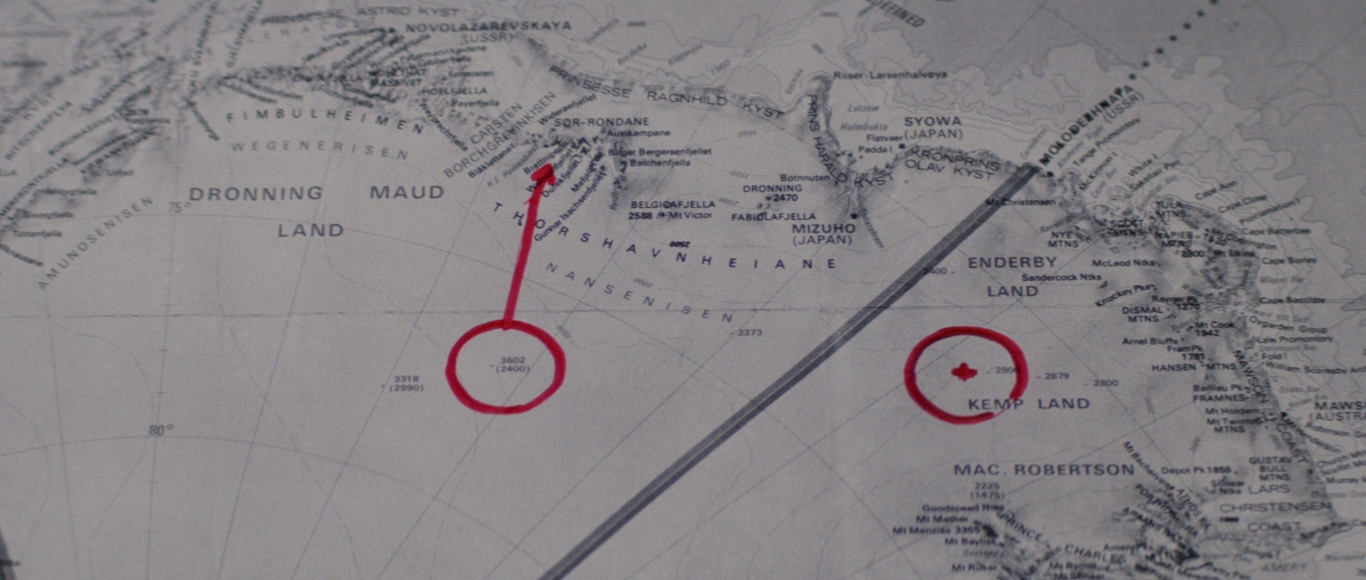 The Thing (1982) —  shot,  lighting