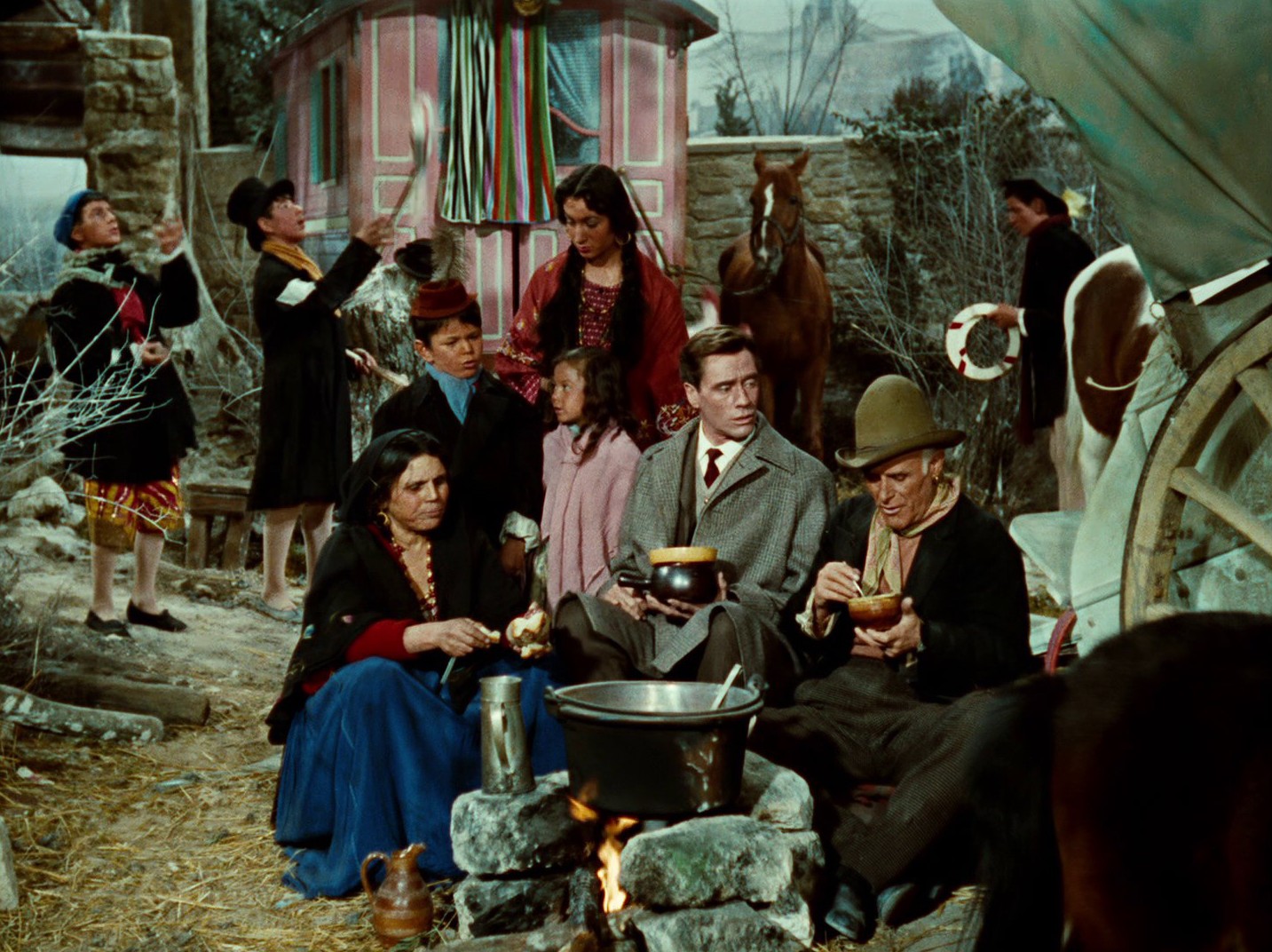 Paris Does Strange Things (1956) —  shot,  lighting