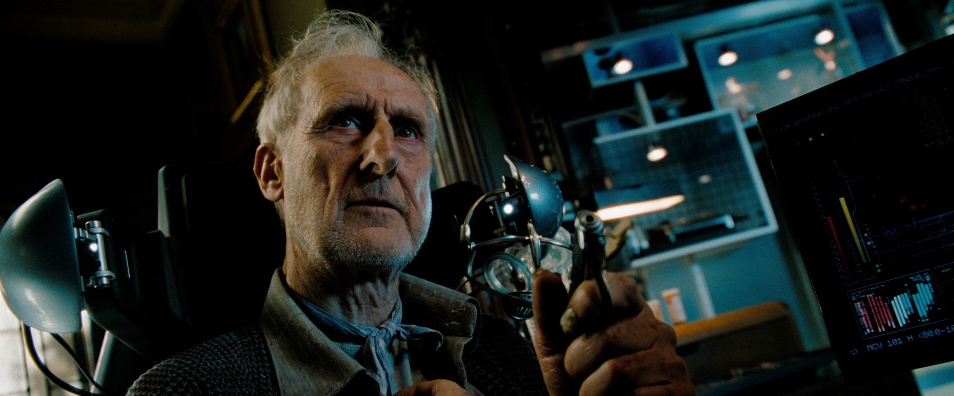 Surrogates (2009) —  shot,  lighting