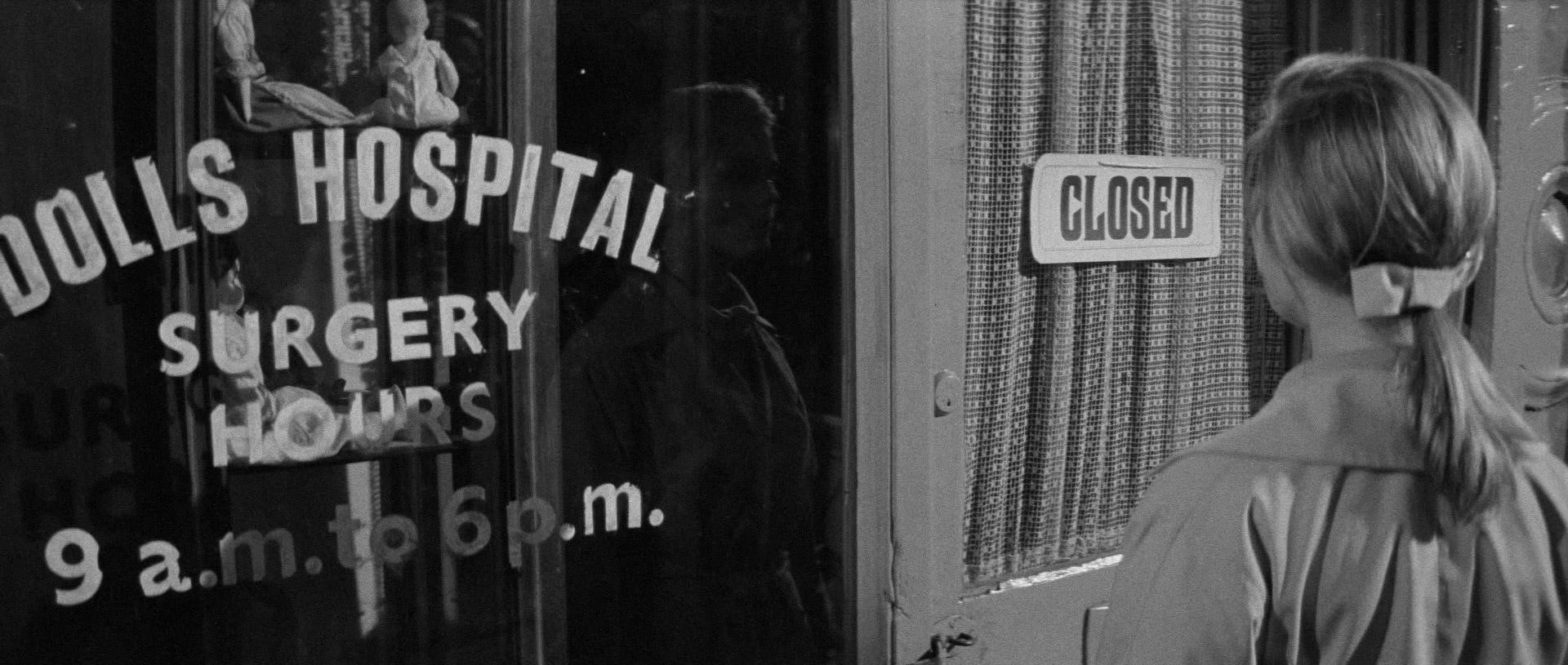 Bunny Lake Is Missing (1965) —  shot,  lighting