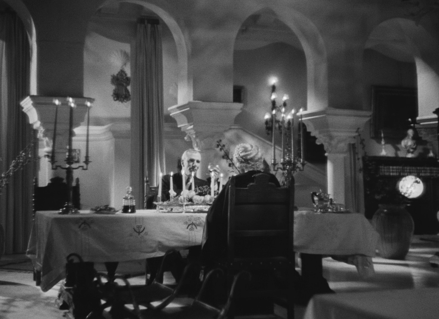 Christine (1937) —  shot,  lighting