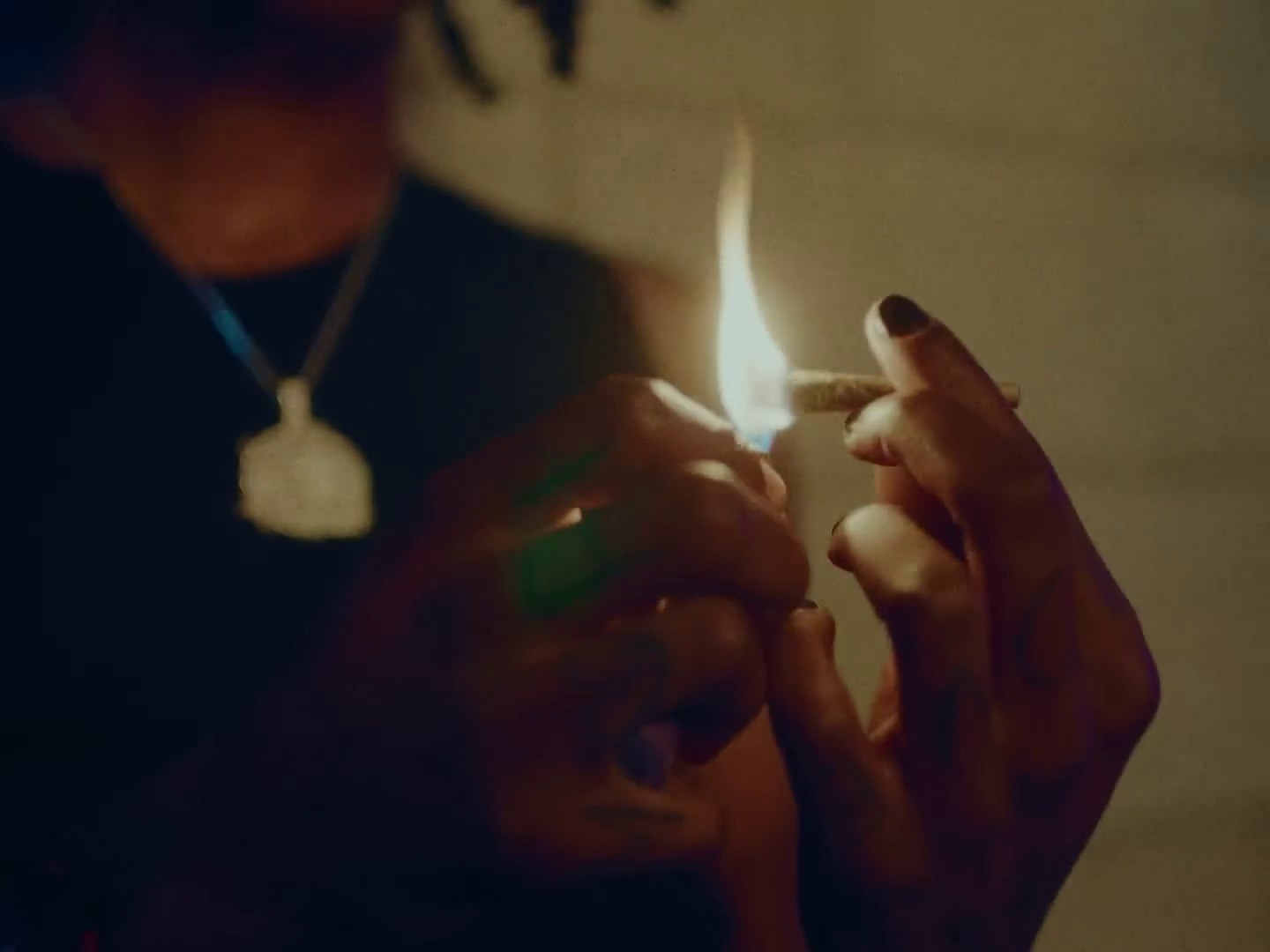 How You Feel? (2022) —  shot,  lighting