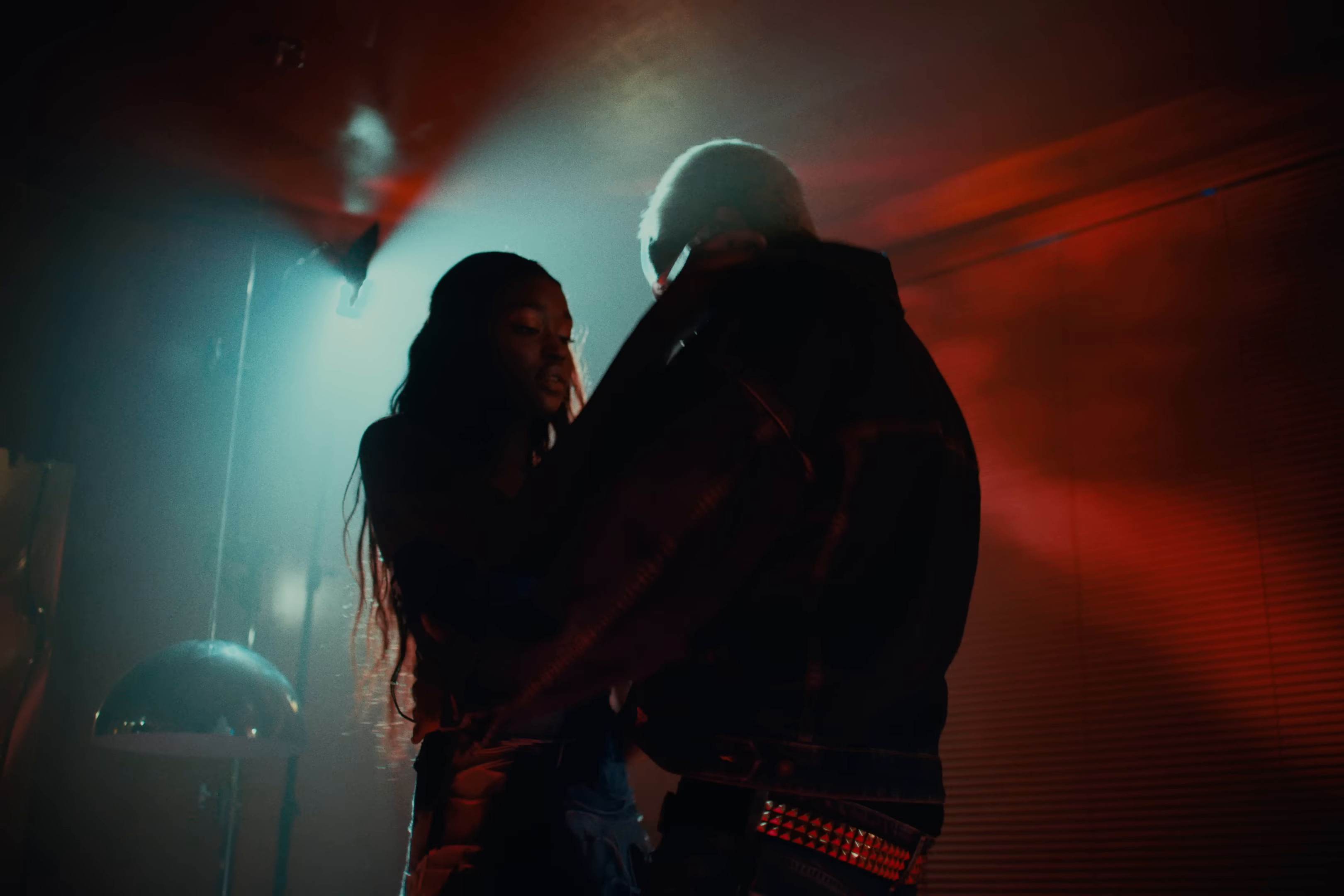 RELIeVER (2024) —  shot,  lighting