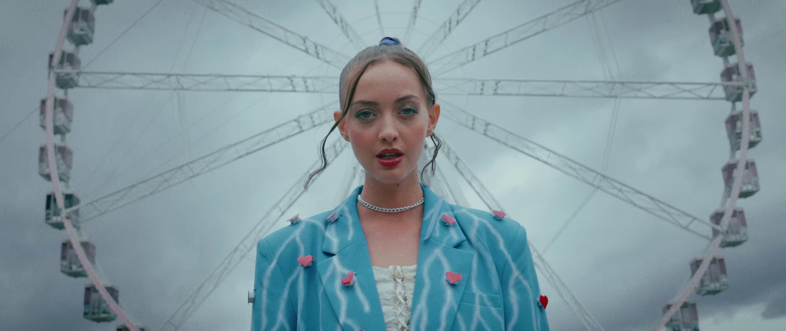 C'est marrant (2023) —  shot,  lighting