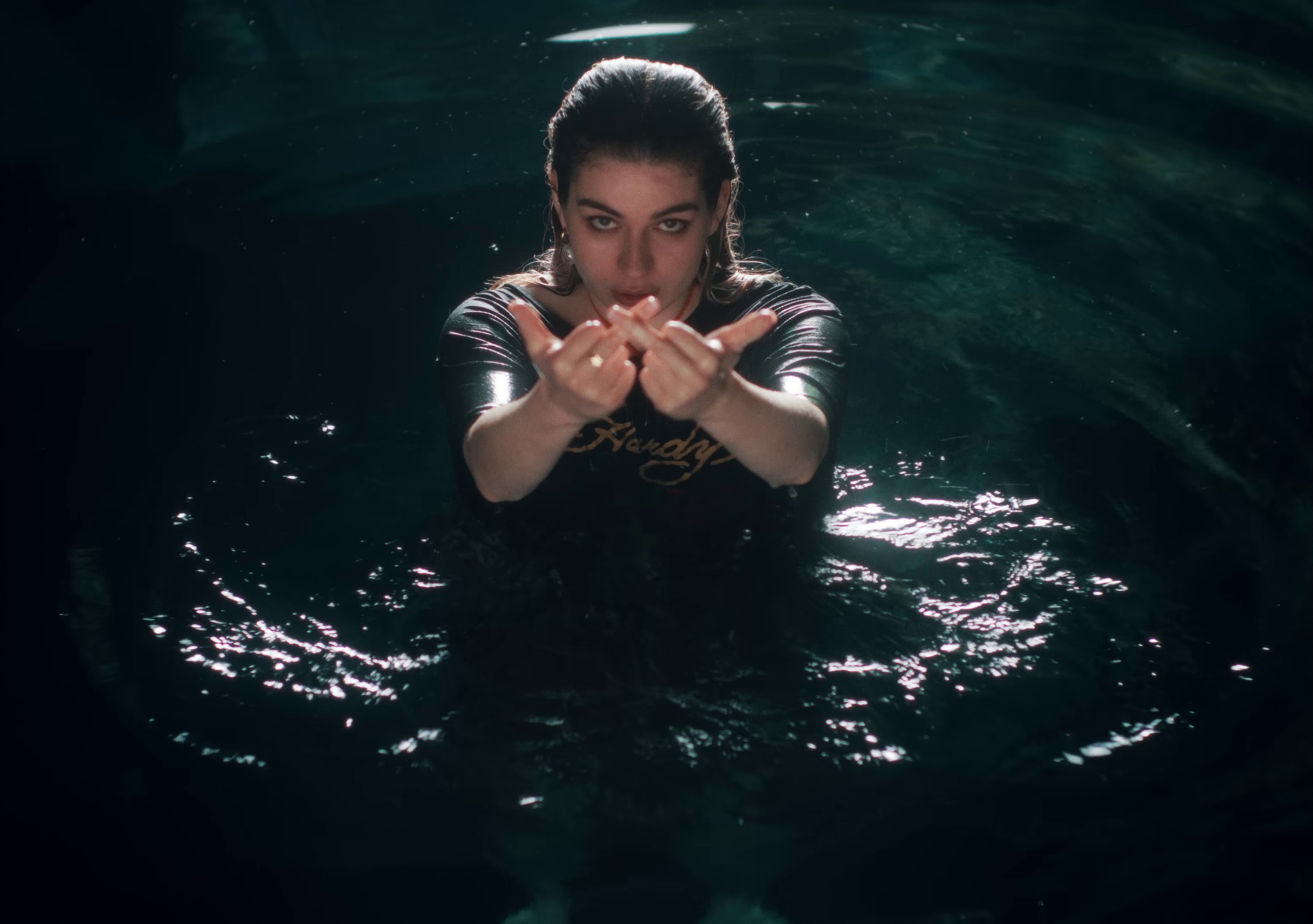 Alabama (2023) —  shot,  lighting