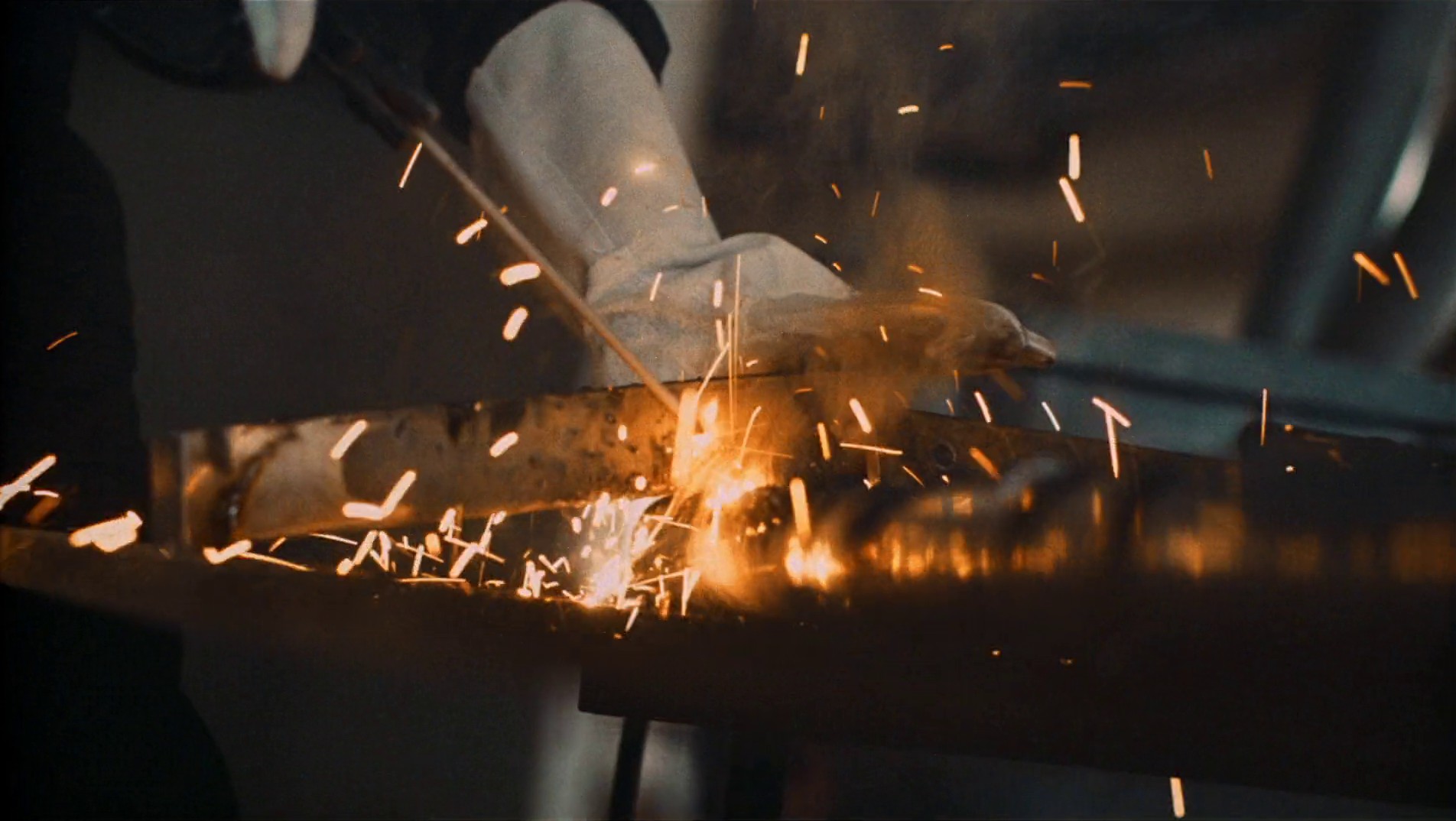 SLIDE (2021) —  shot,  lighting