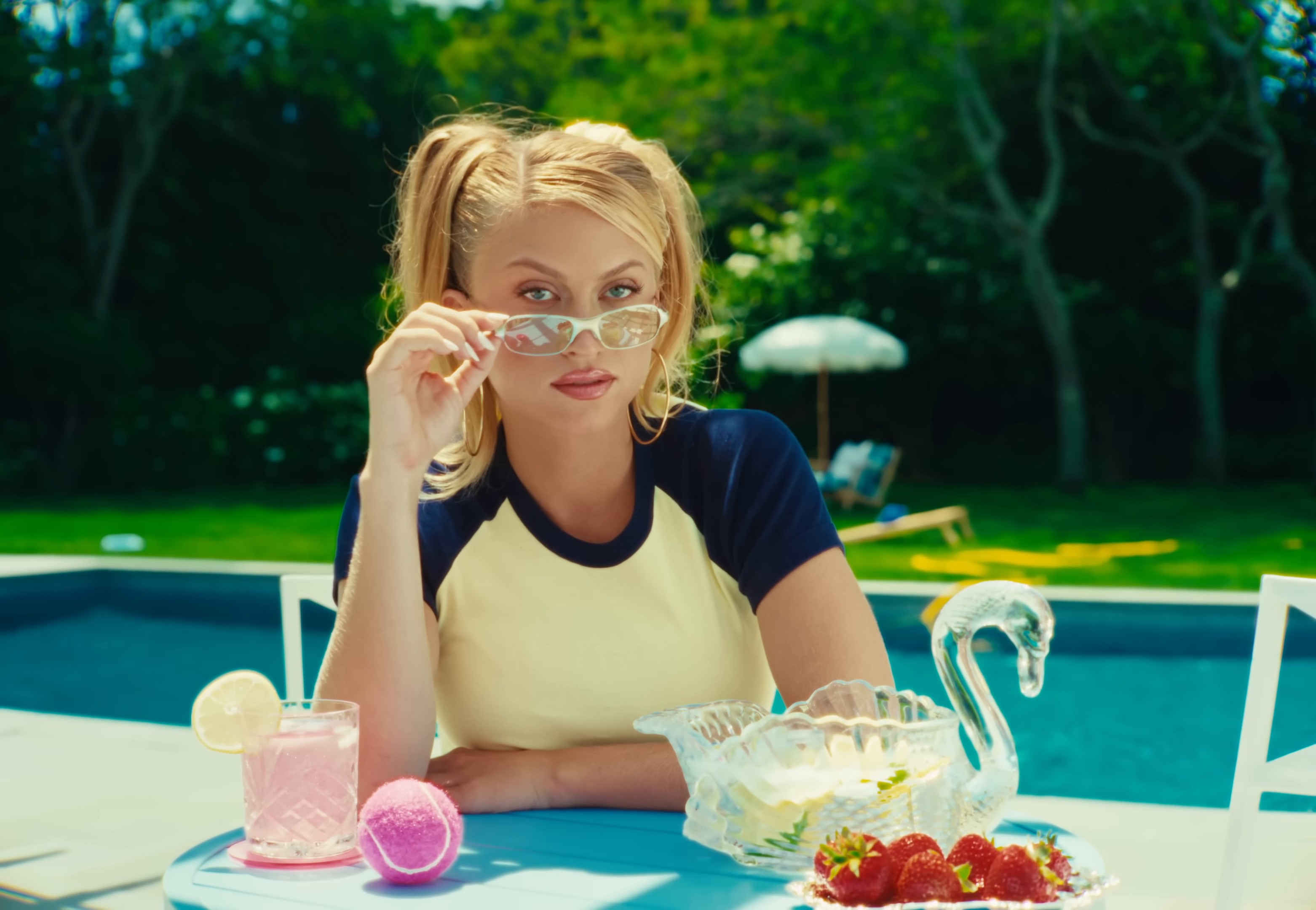 Body Say (2024) —  shot,  lighting