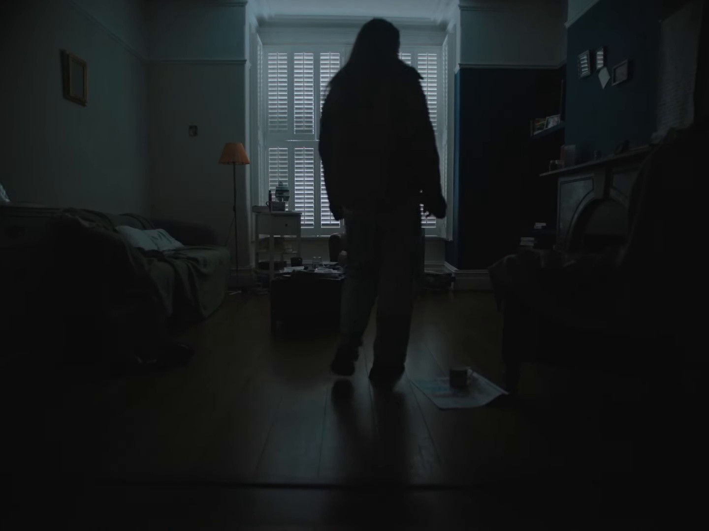 9-5 (2025) —  shot,  lighting