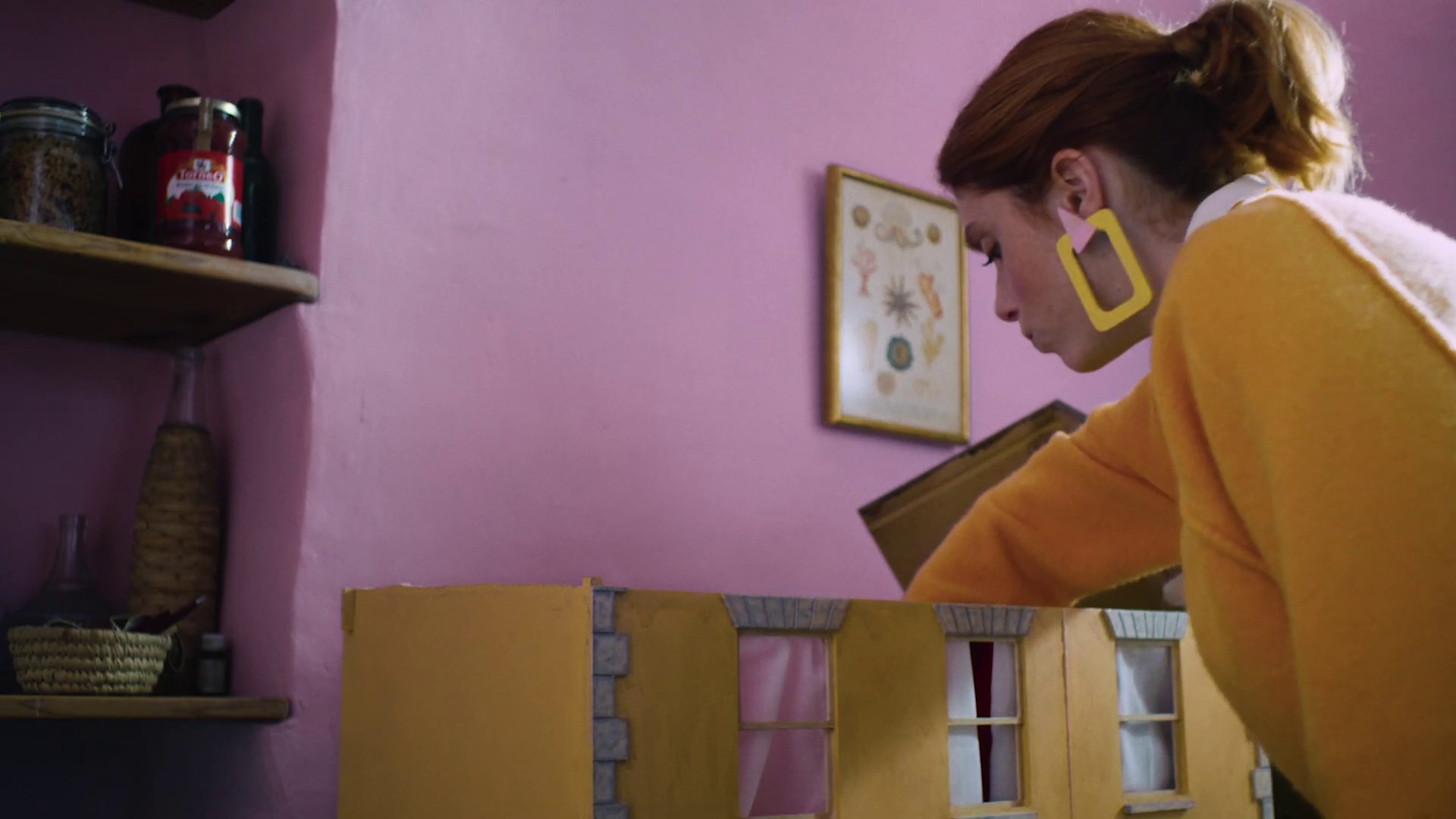 COMPLICACIÓ (2020) —  shot,  lighting