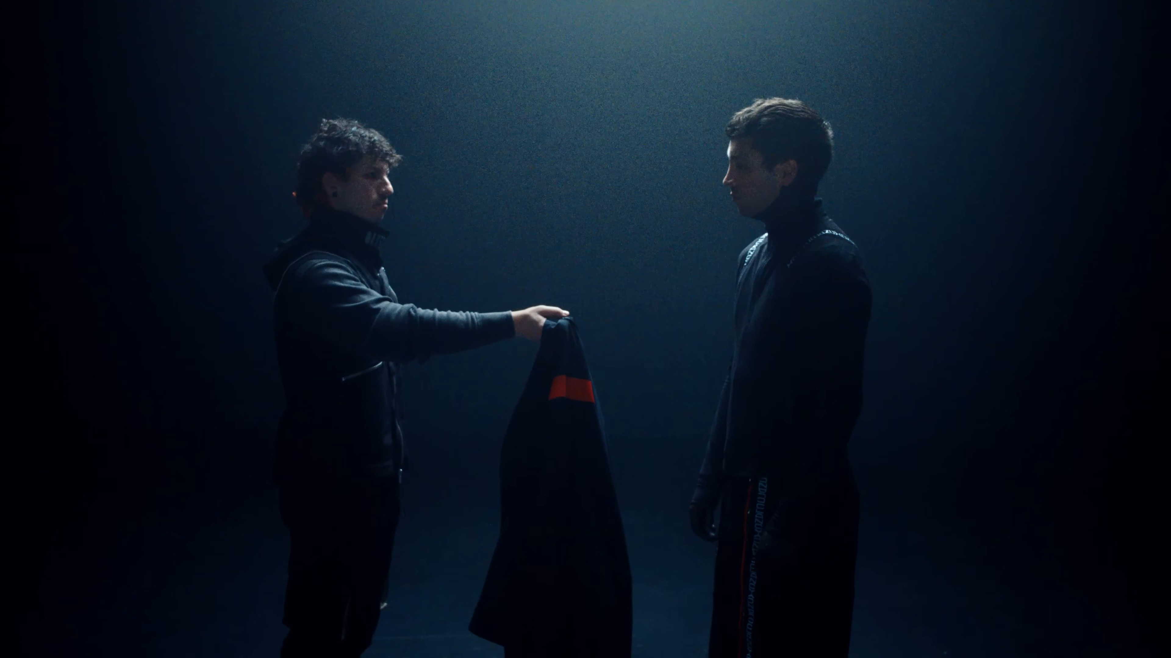 The Contract (2025) —  shot,  lighting