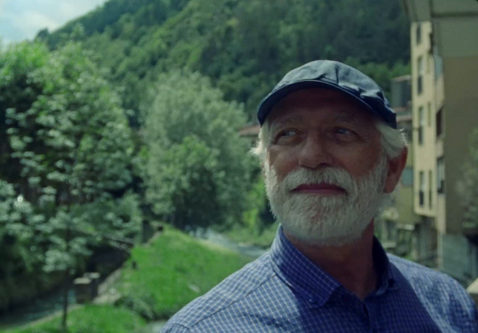 LAS FLORES (2024) —  shot,  lighting