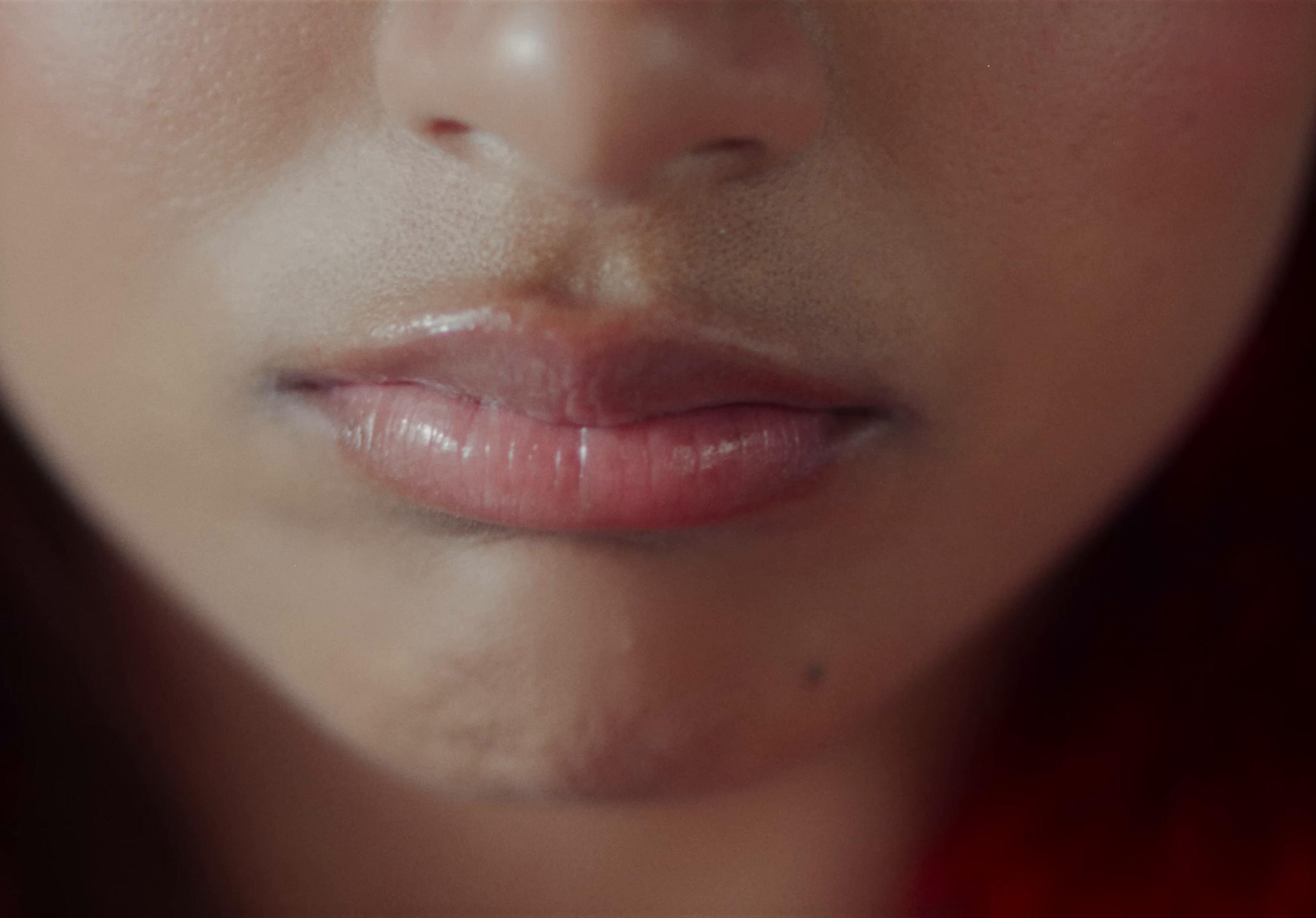 Illegal (2025) —  shot,  lighting