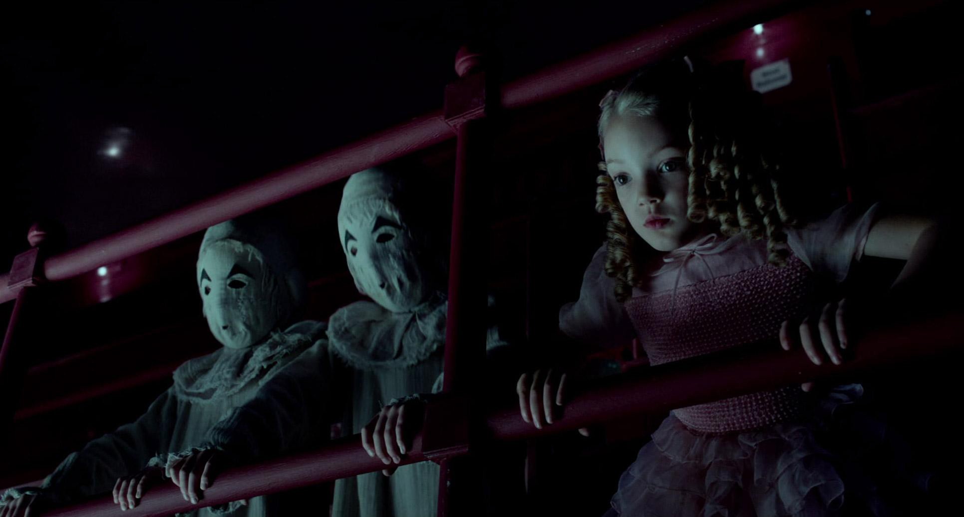 Miss Peregrine's Home for Peculiar Children (2016) —  shot,  lighting