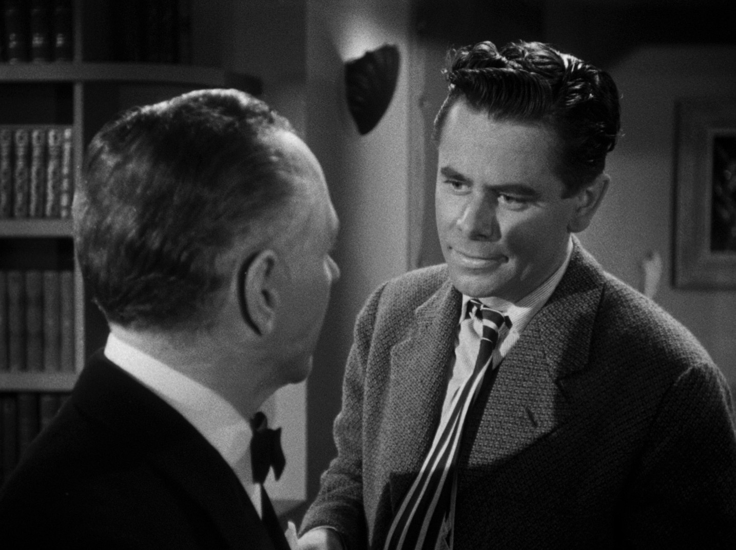 Gilda (1946) —  shot,  lighting