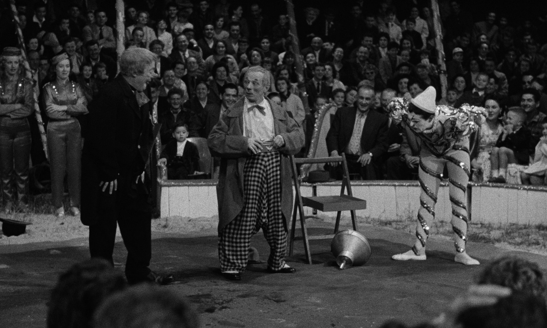 125 rue Montmartre (1959) —  shot,  lighting