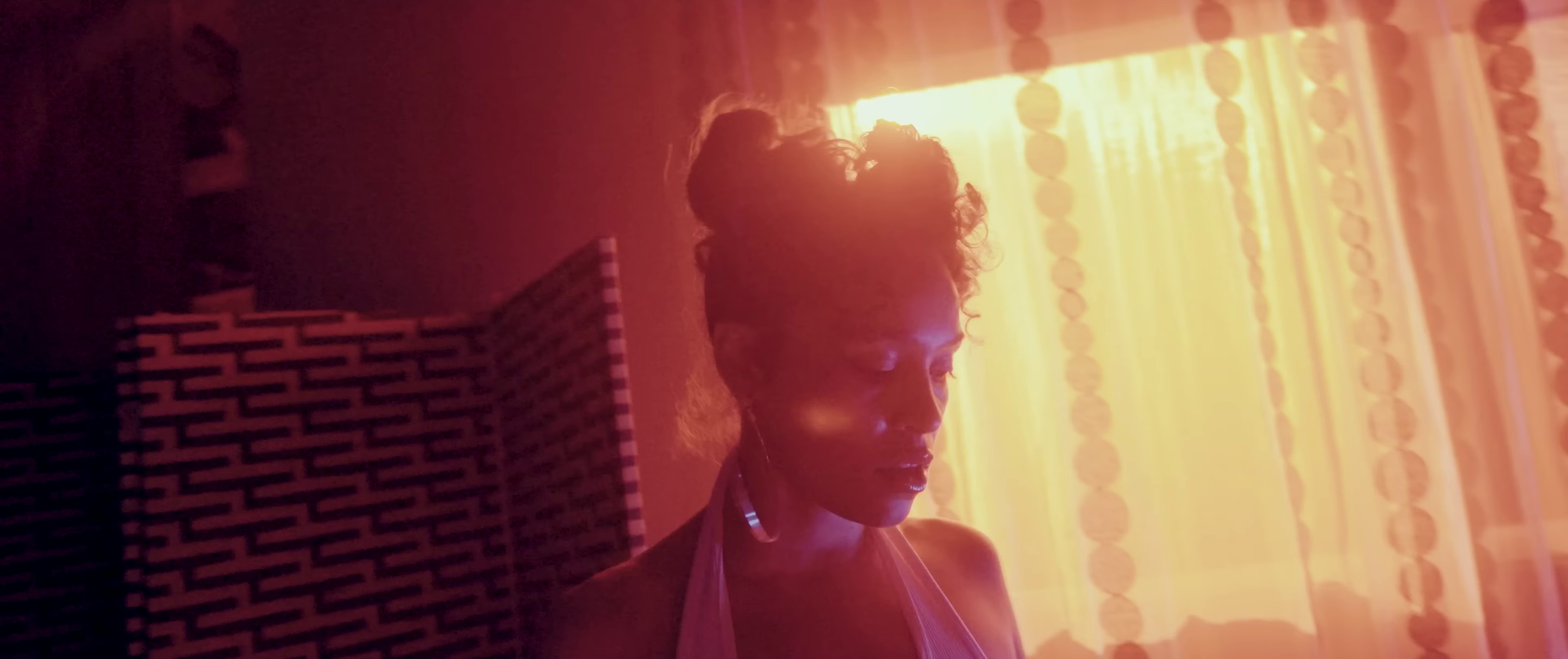 Boy Problems (2023) —  shot,  lighting