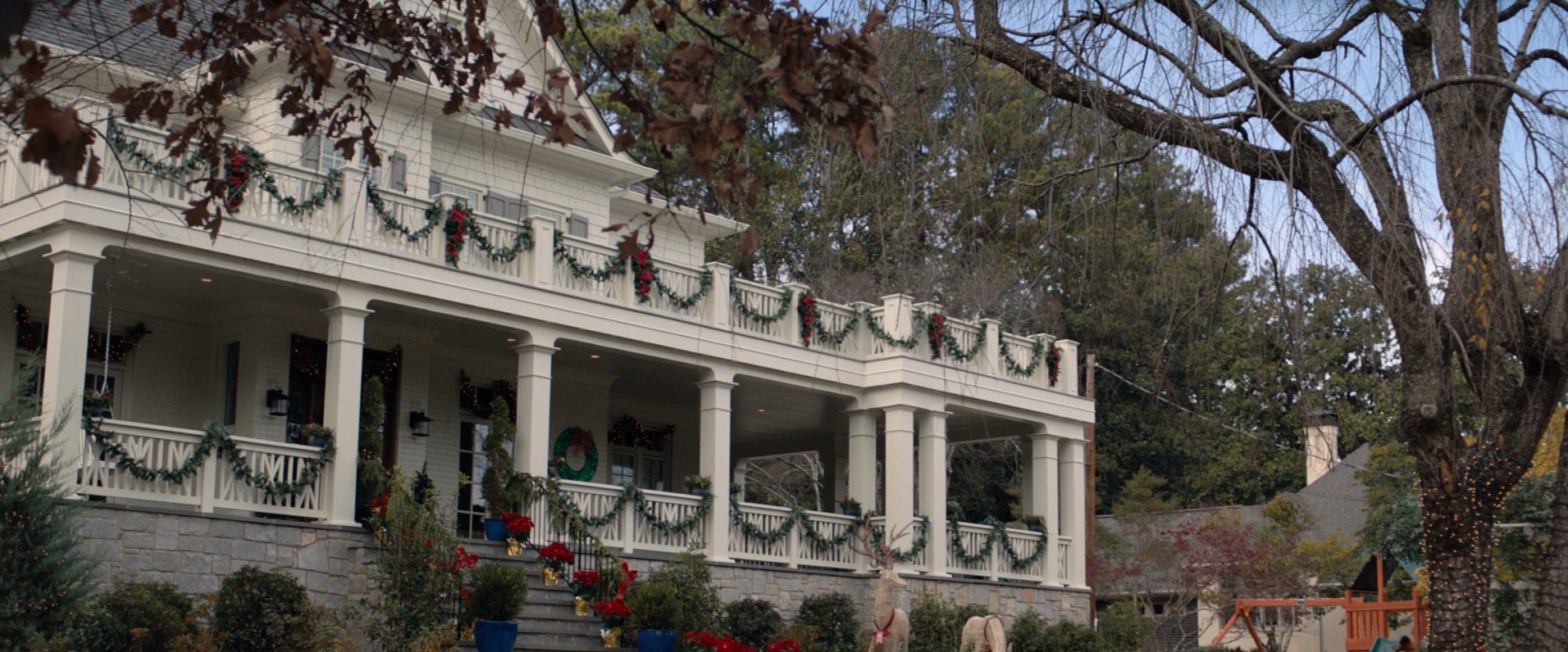 Jumanji: Welcome to the Jungle (2017) —  shot,  lighting