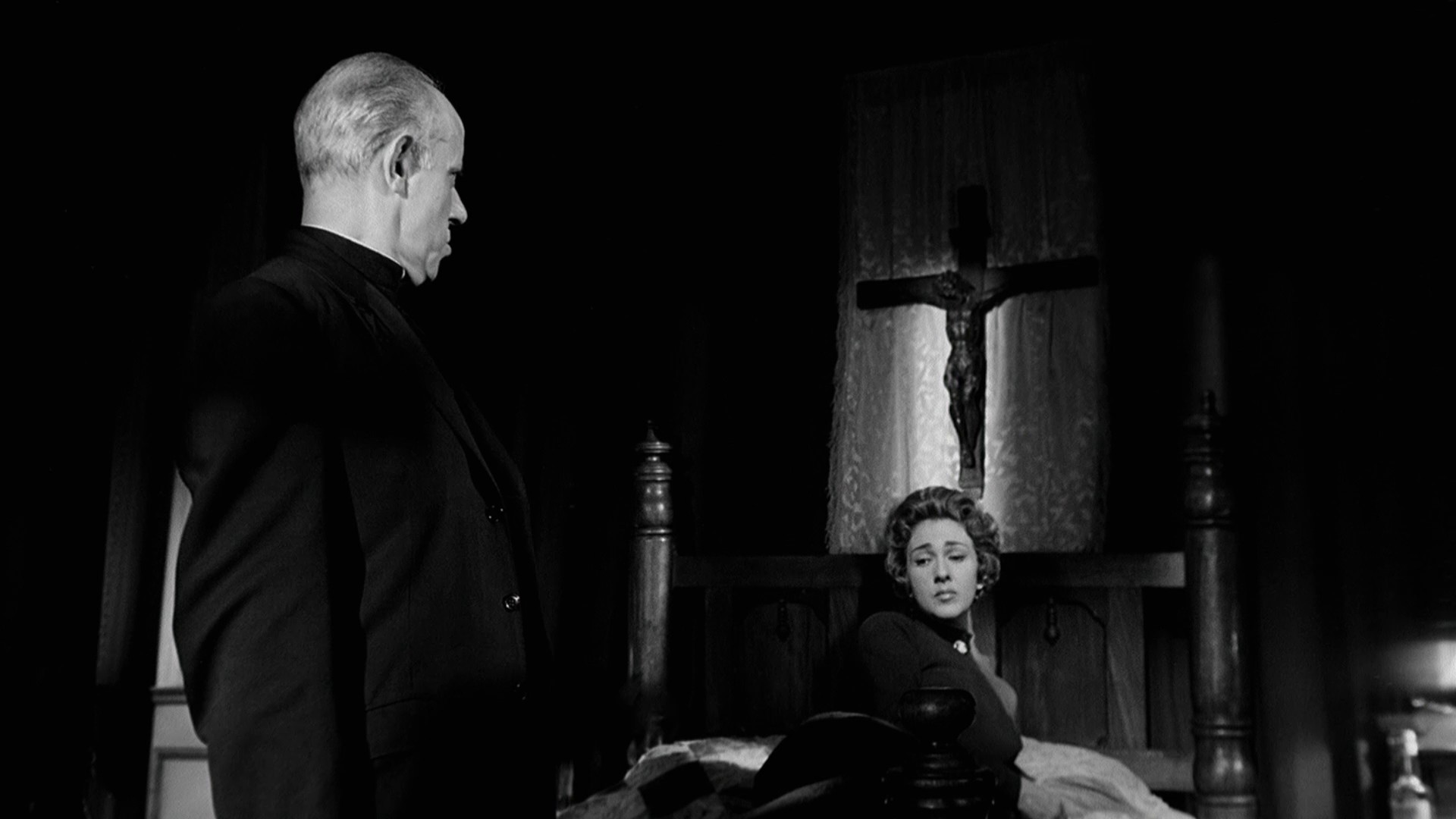 Skeleton of Mrs. Morales (1960) —  shot,  lighting