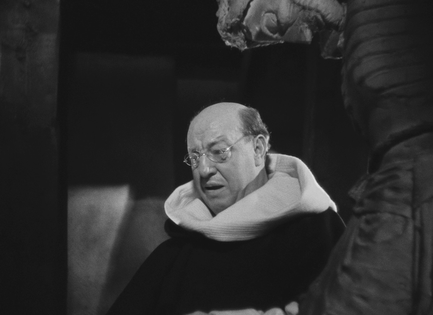 Christine (1937) —  shot,  lighting