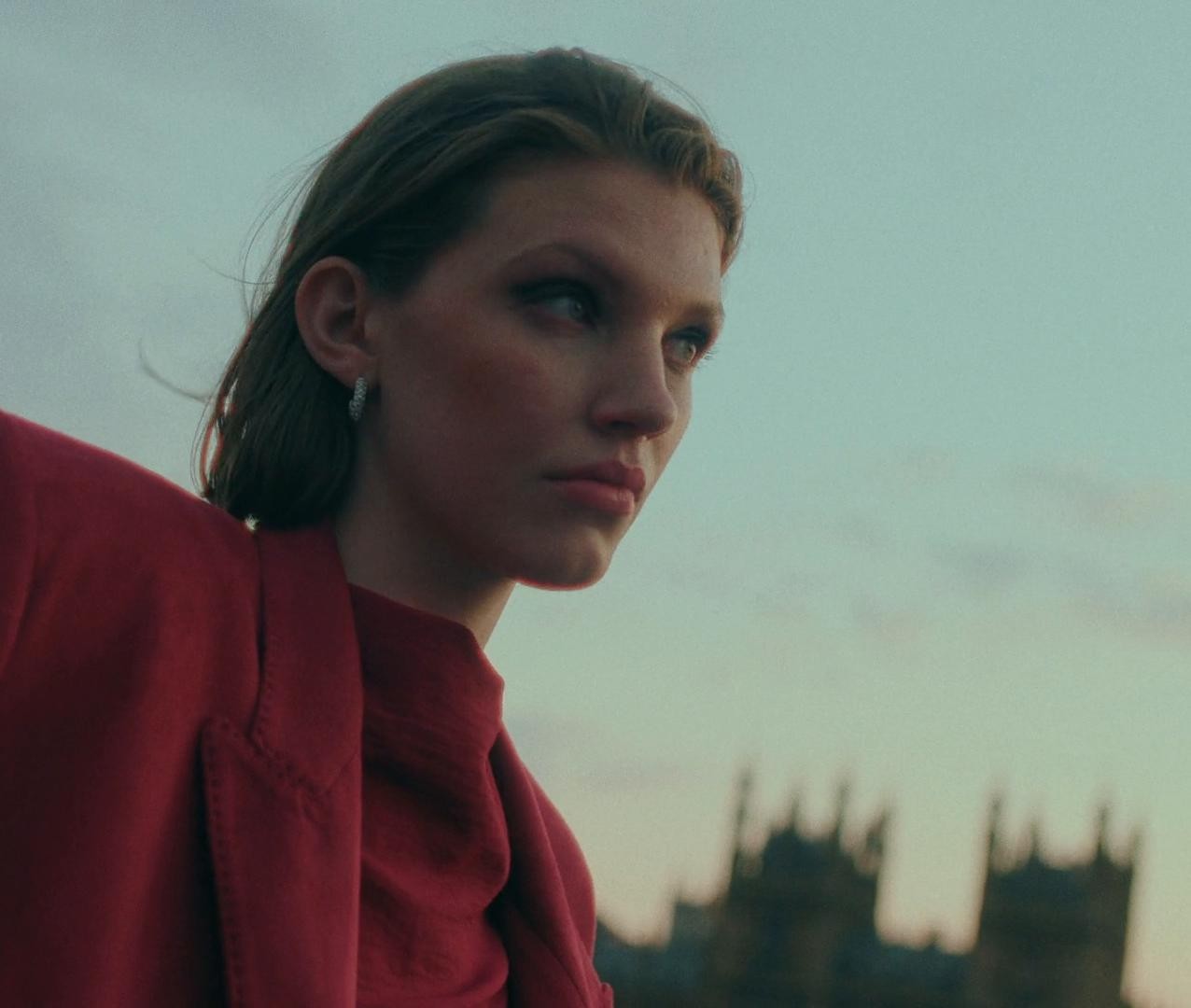 London Calling - Calzedonia FW24 Director Cut (2024) —  shot,  lighting