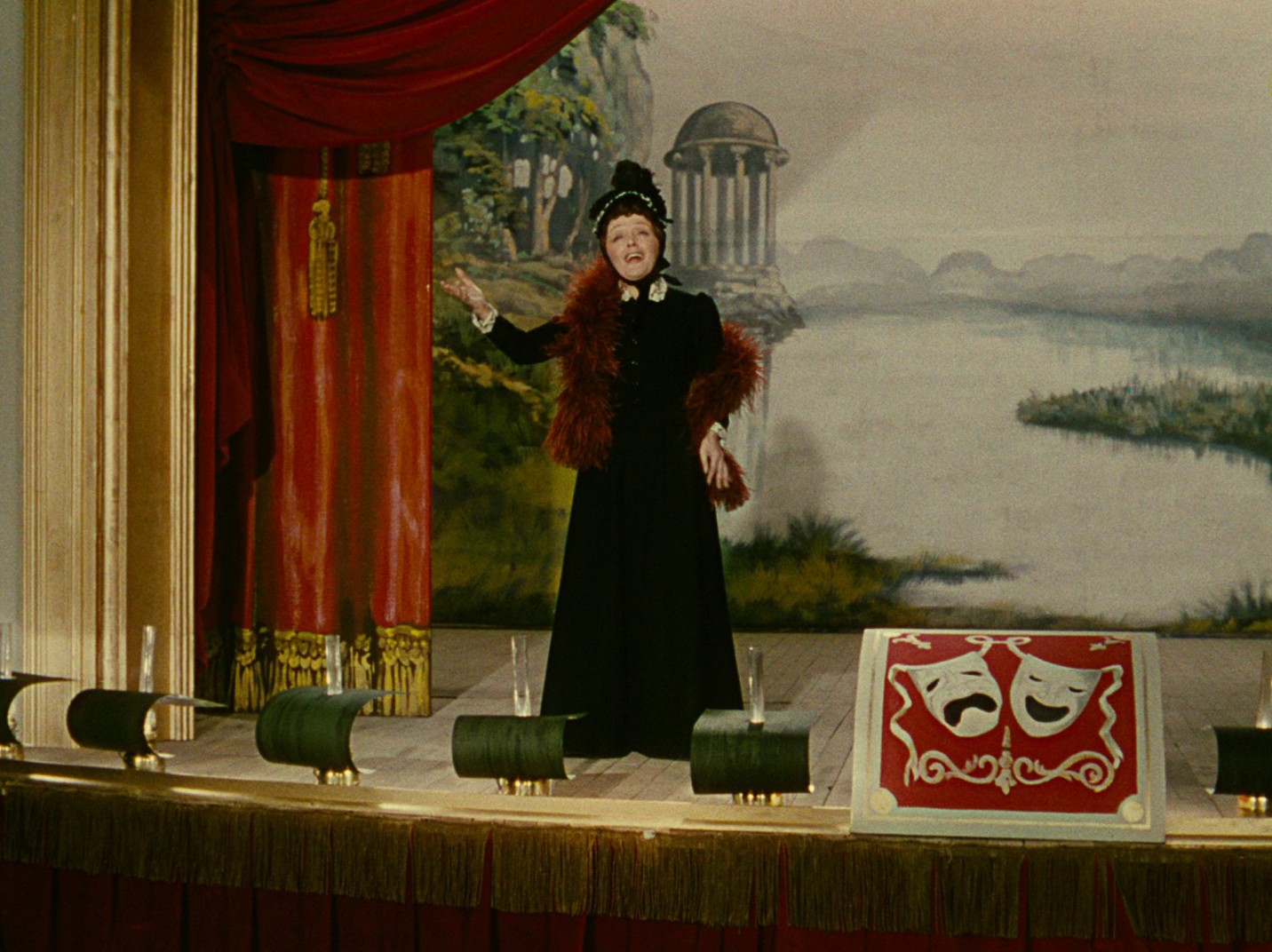 French Cancan (1955) —  shot,  lighting