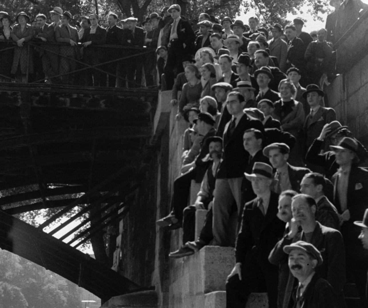 Boudu Saved from Drowning (1932) —  shot,  lighting