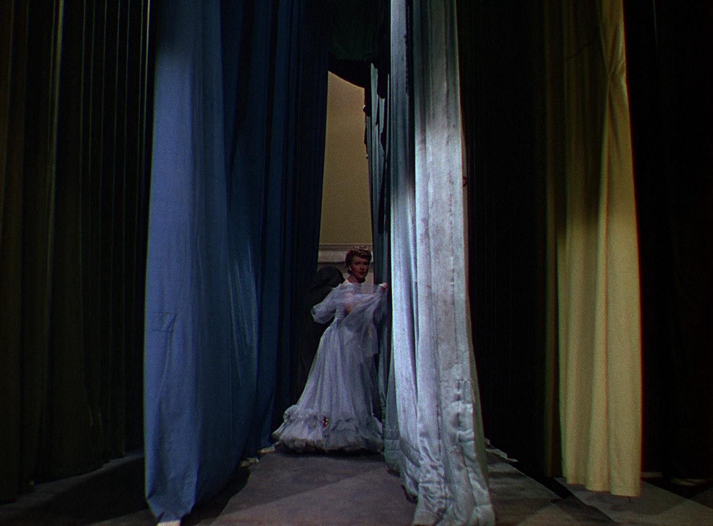 Phantom of the Opera (1943) —  shot,  lighting