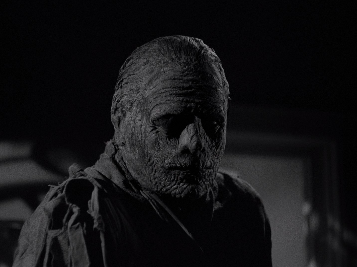 The Mummy's Tomb (1942) —  shot,  lighting