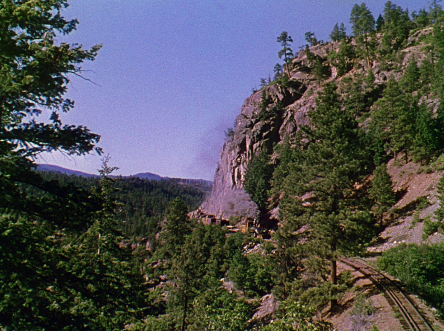 Denver and Rio Grande (1952) —  shot,  lighting