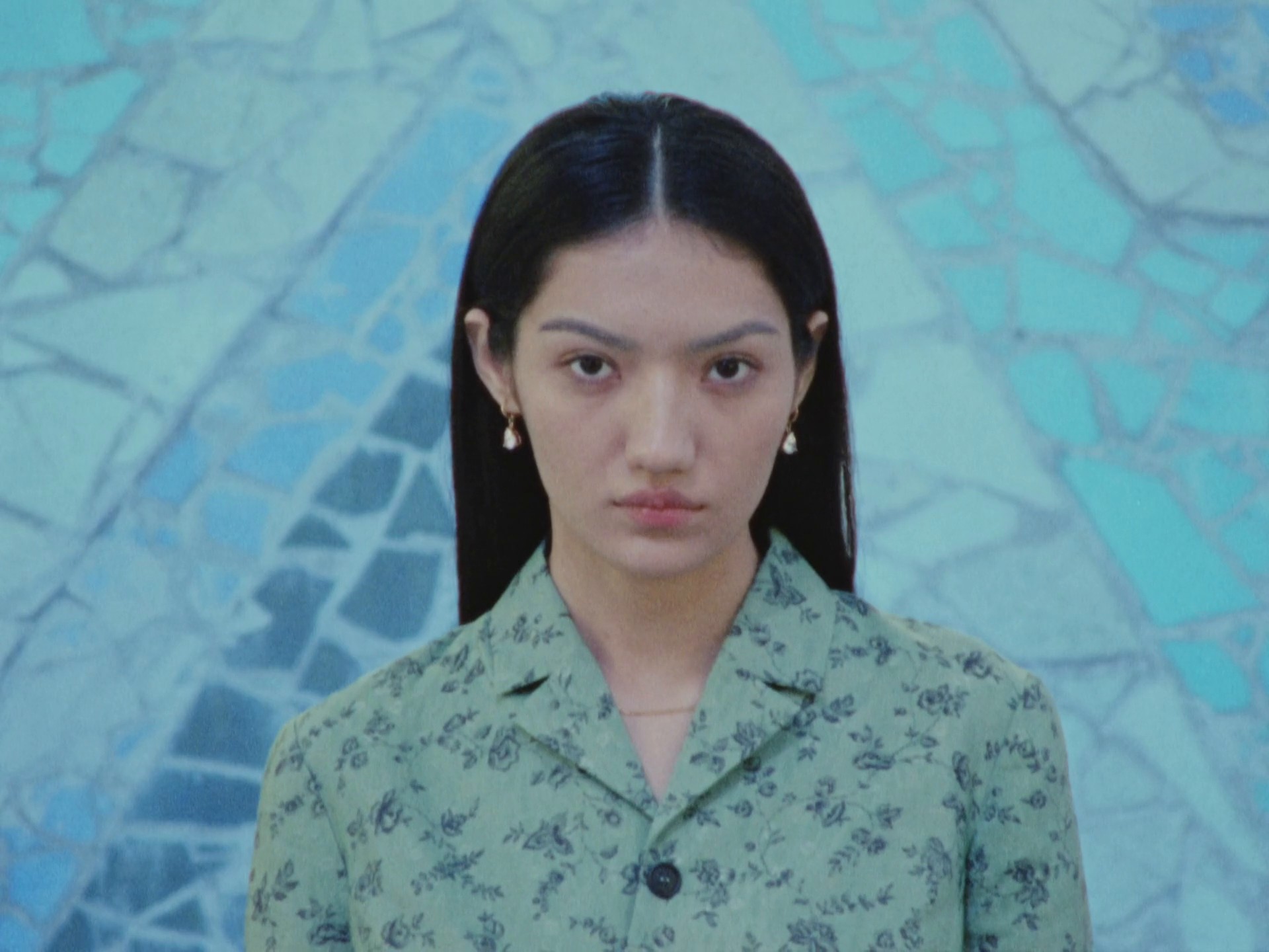 J.KIM | Utterly Lavish (2024) —  shot,  lighting