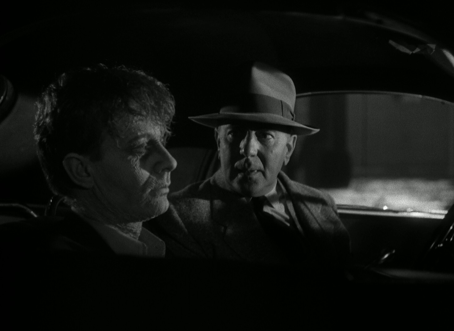 The Mad Ghoul (1943) —  shot,  lighting