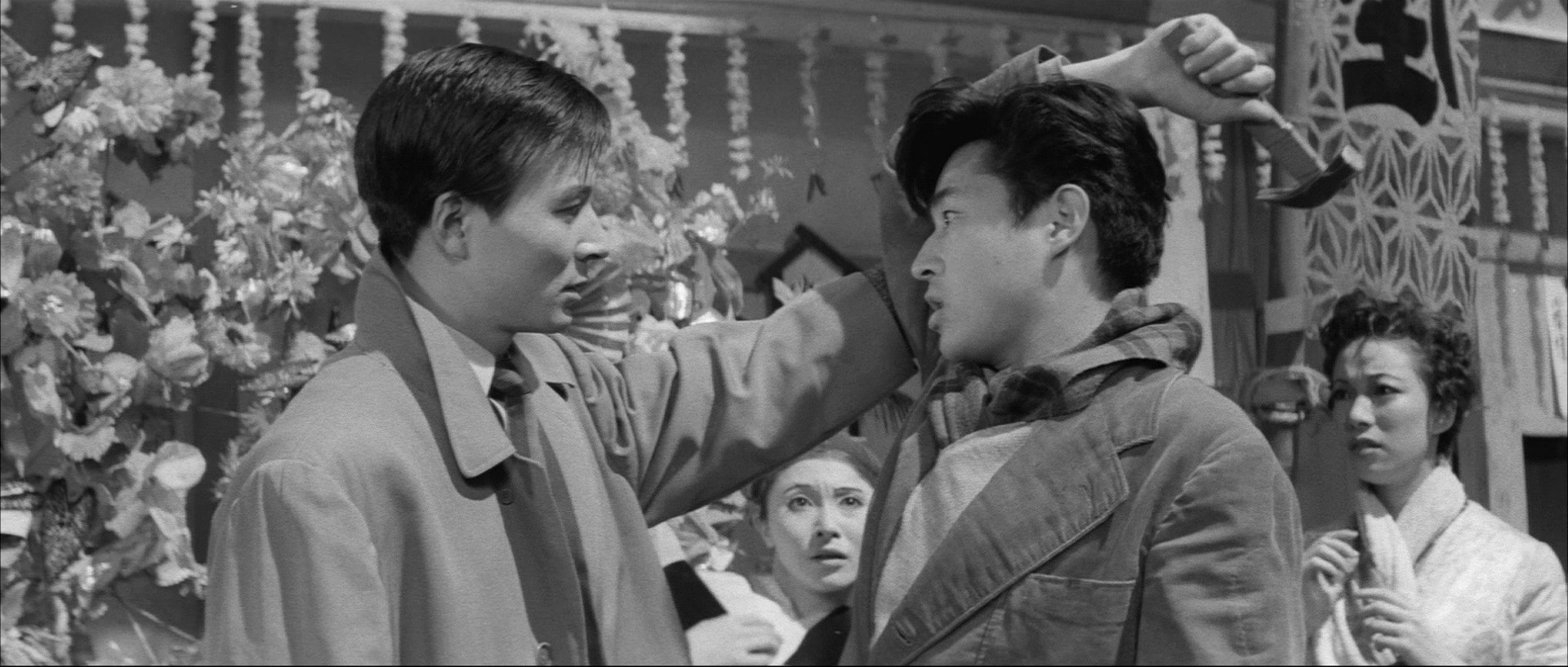 Nusumareta yokujô (1958) —  shot,  lighting