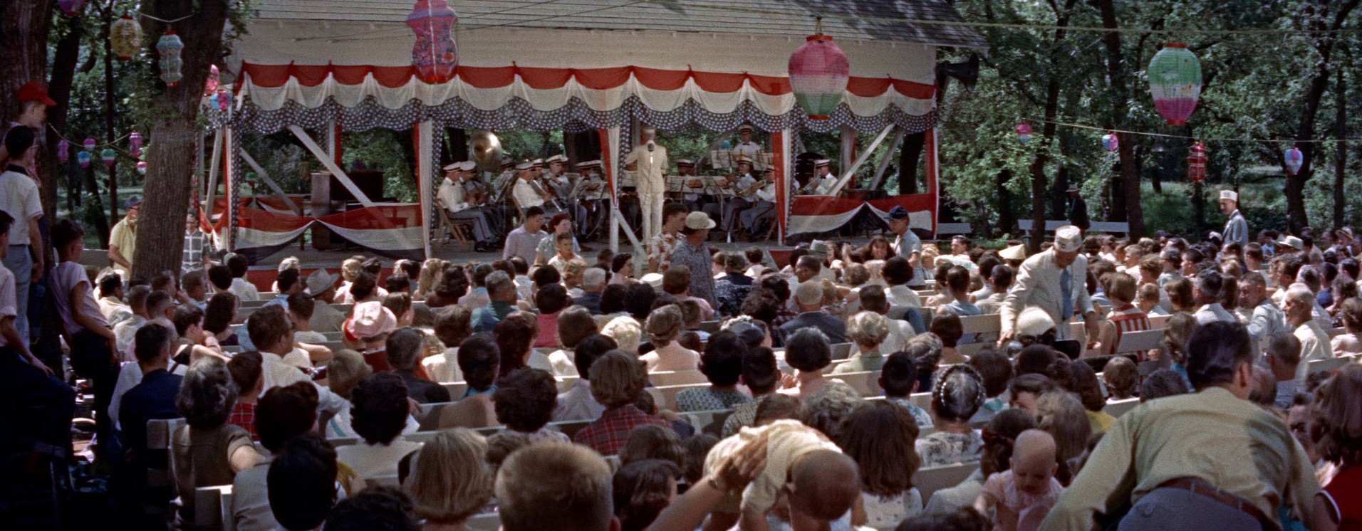 Picnic (1956) —  shot,  lighting