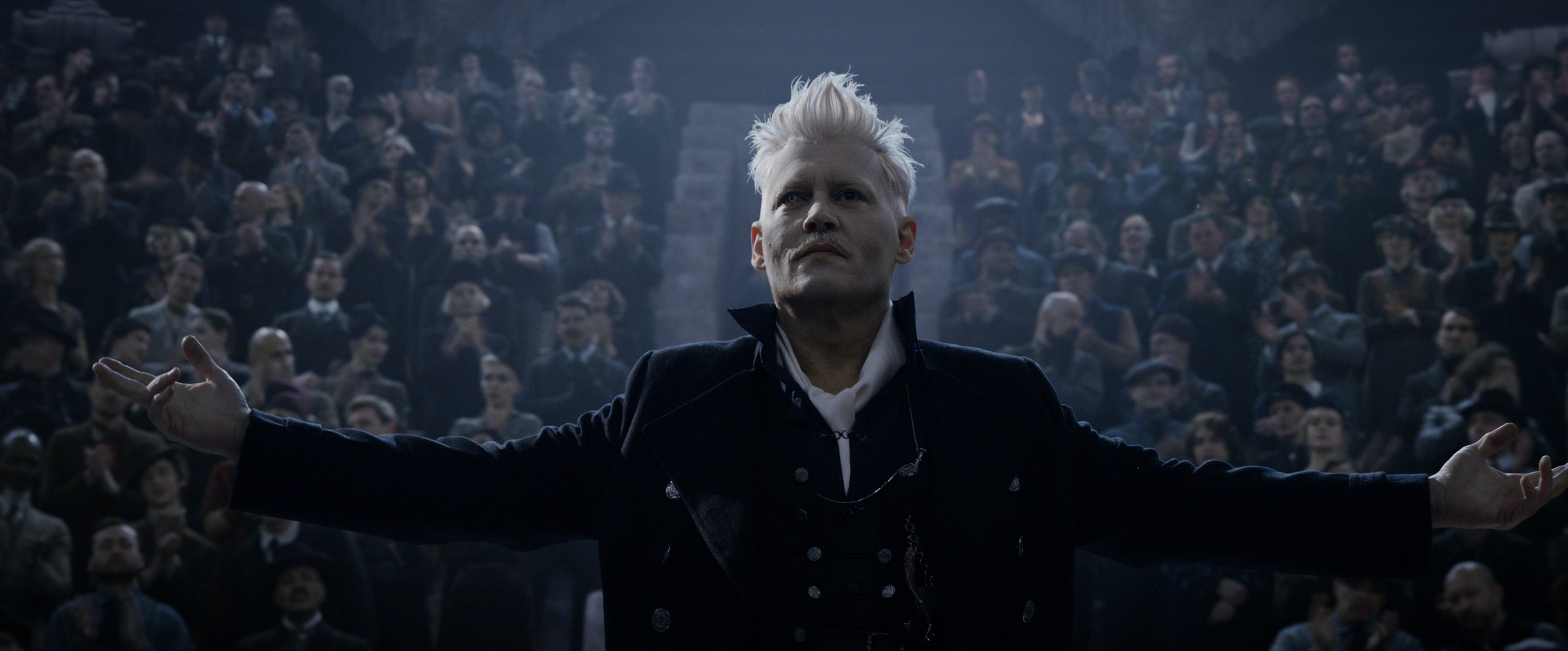 Fantastic Beasts: The Crimes of Grindelwald (2018) —  shot,  lighting