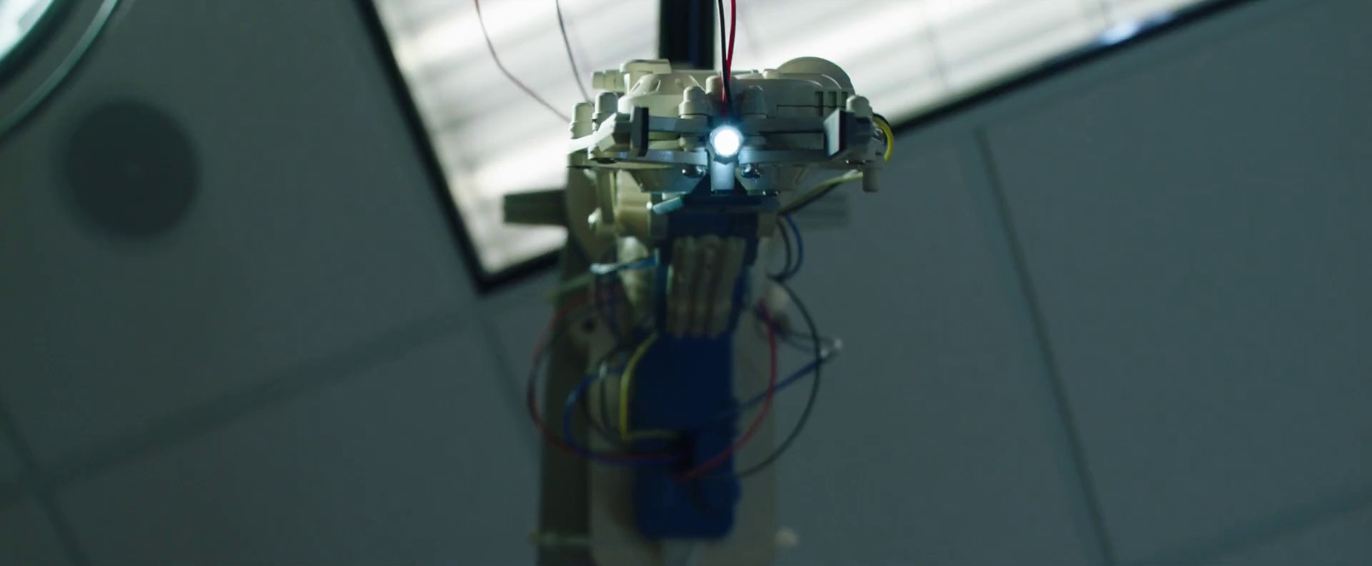 Birds In The Trap (2017) —  shot,  lighting