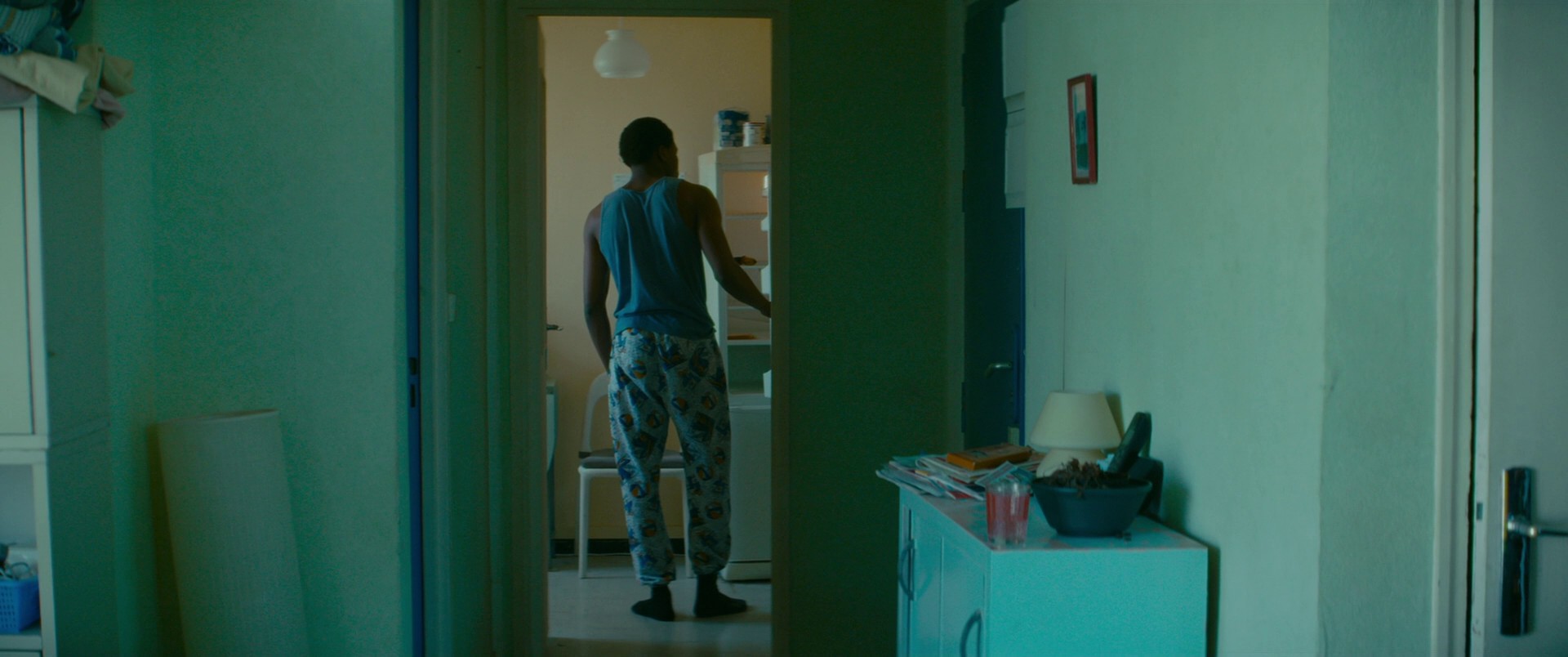 Gagarine (2020) —  shot,  lighting