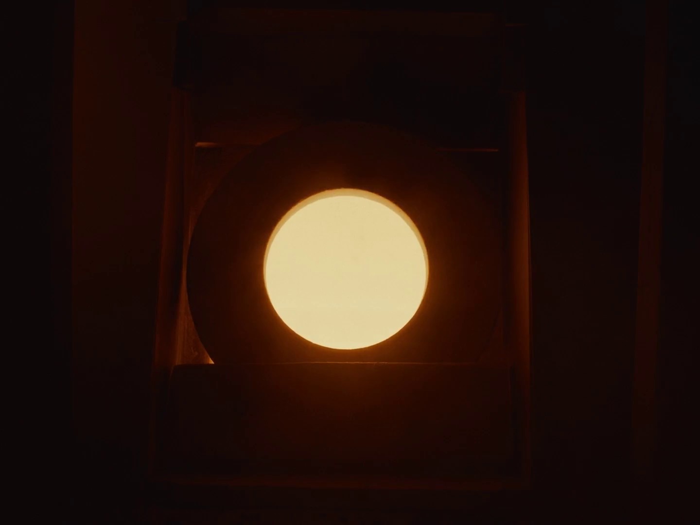 SKODA - Amaline (2024) —  shot,  lighting