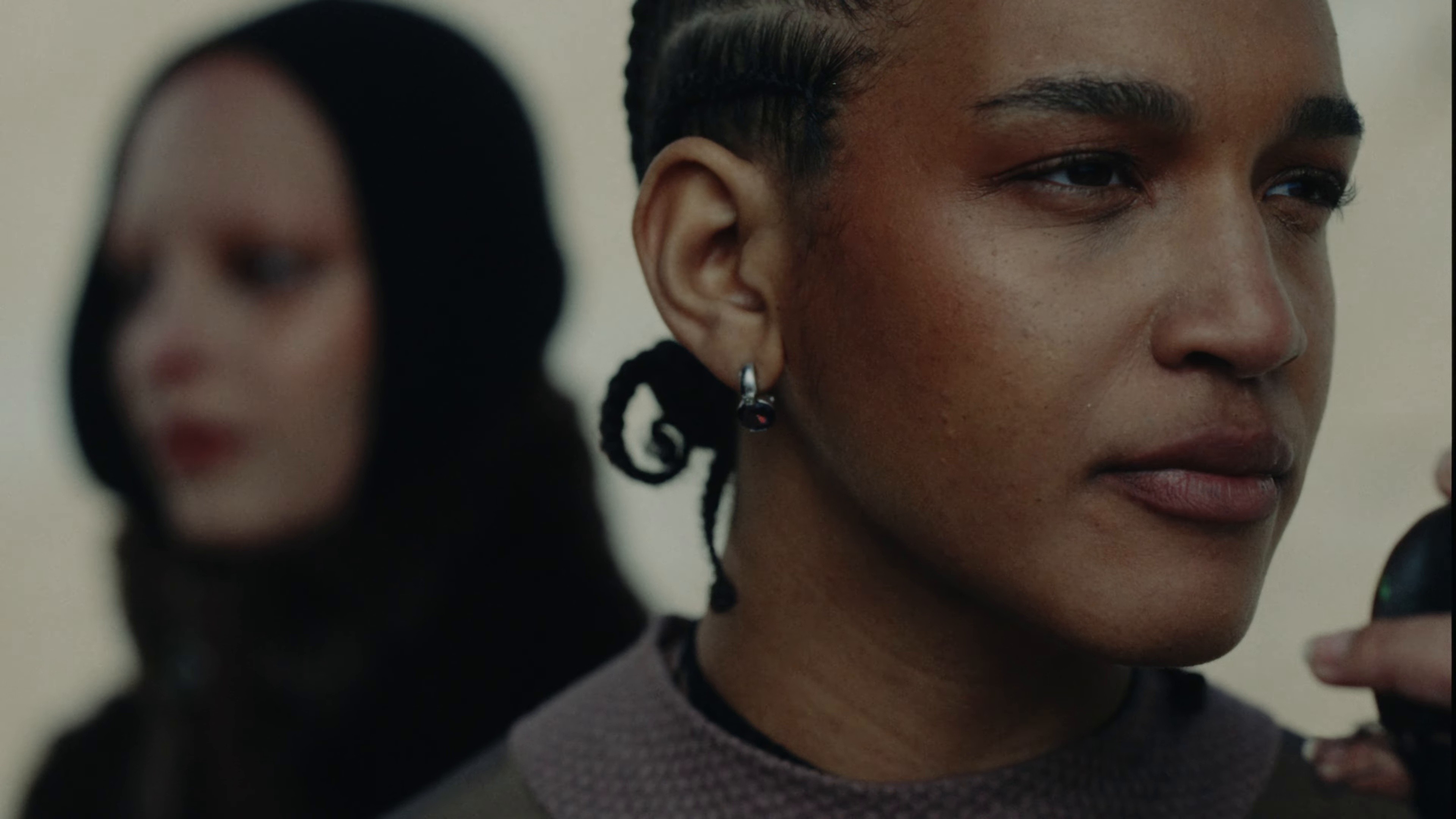 Bien de Amores (2025) —  shot,  lighting