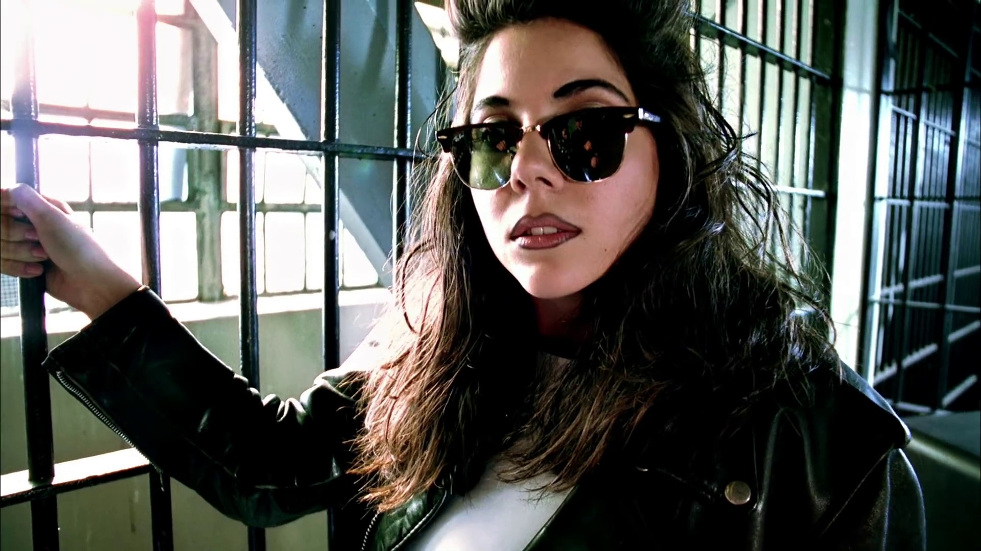 Telephone (2010) —  shot,  lighting